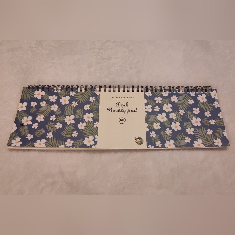 NEW! Daily Weekly Pad (Stay Organized)